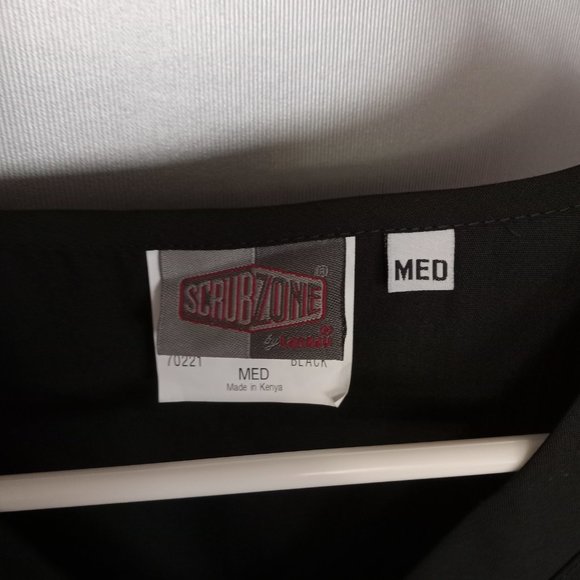ScrubZone Scrubs Top - Picture 2 of 5